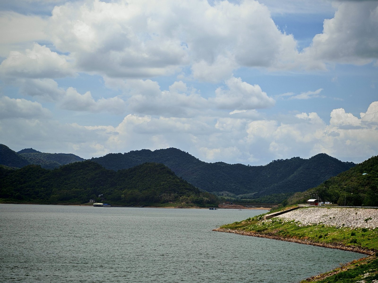 Pranburi Dam